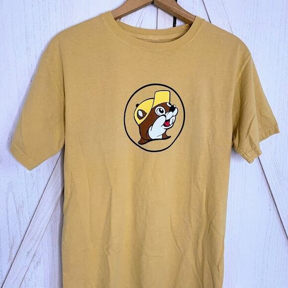 Buc ees T-Shirt Greetings From Georgia Logo Yellow Size Adult Small Unisex Tee - Picture 2 of 5